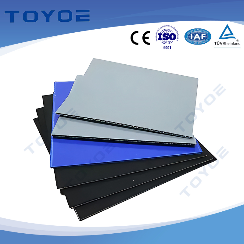 PP Honeycomb Panels используются для корпусов RV