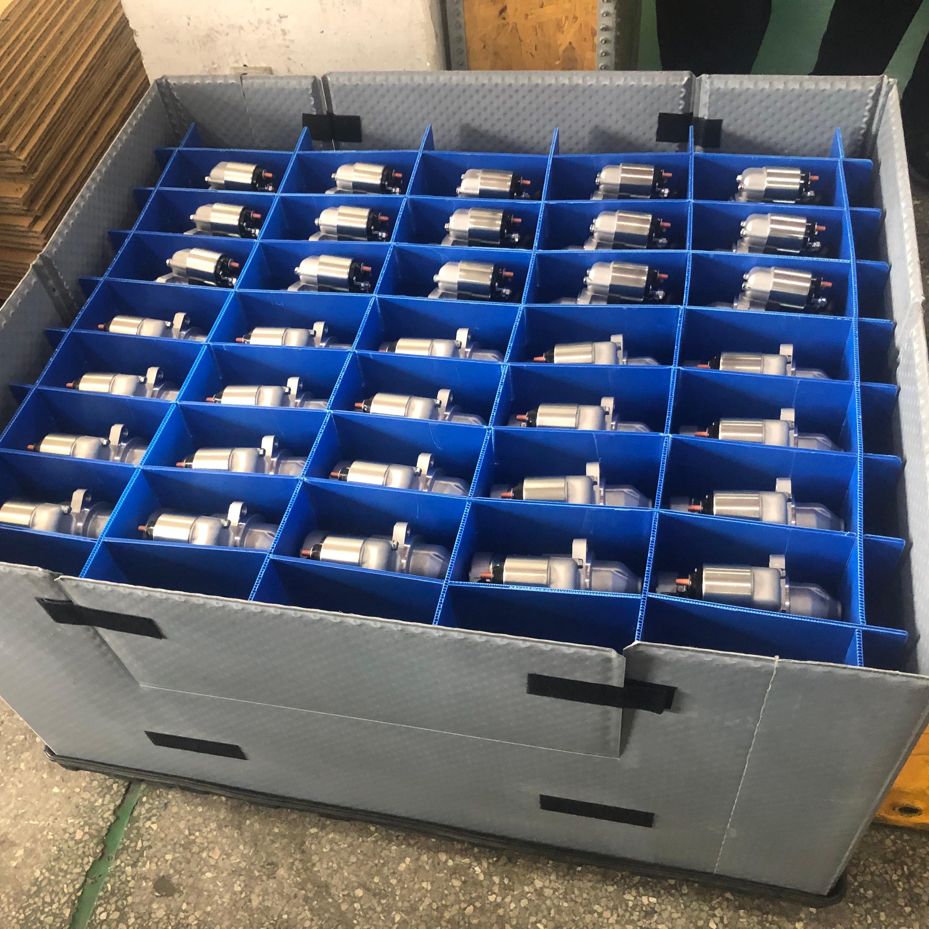 Пластиковый поддон с решетчатой ​​полой доской