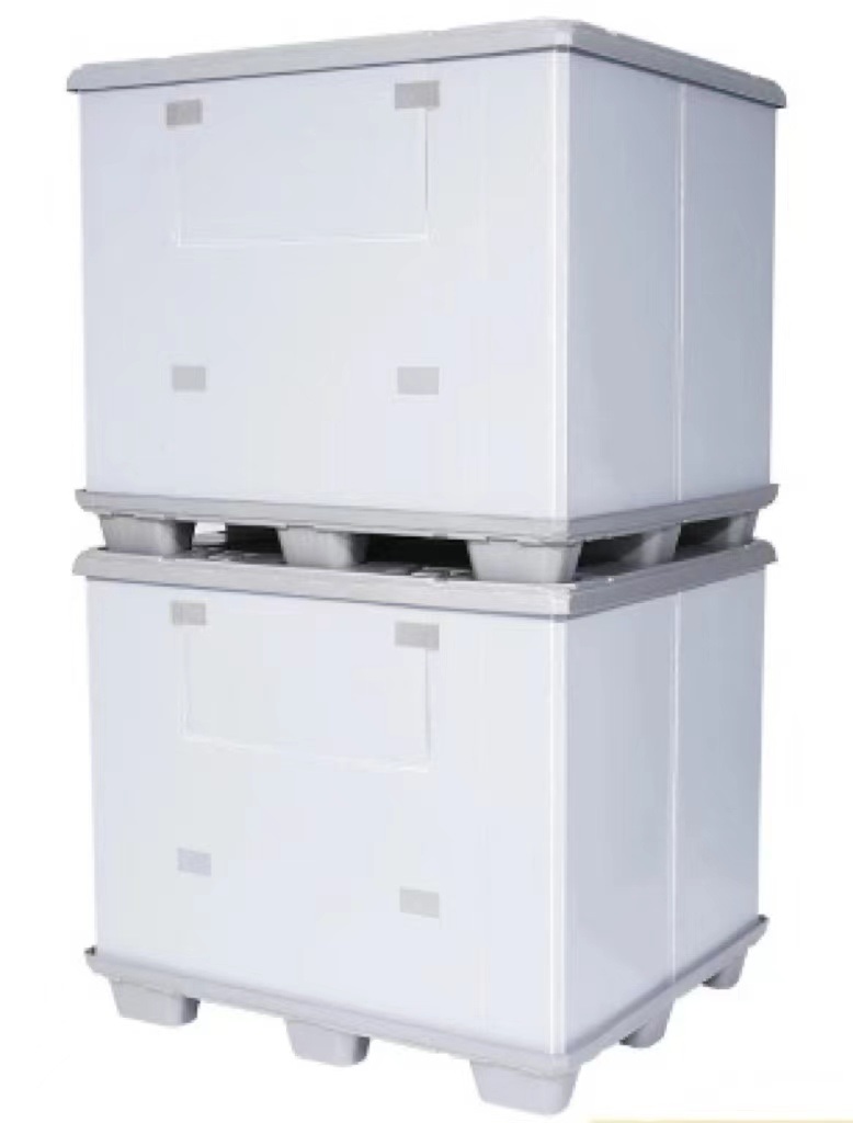 Штабелированная пластиковая коробка