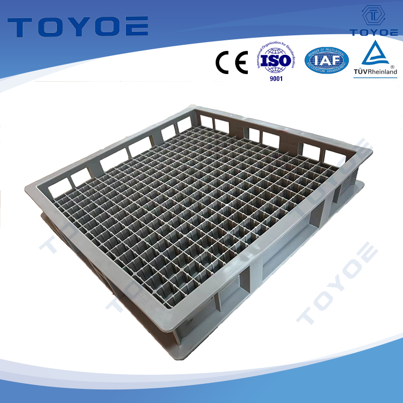 Слоистые разделители HDPE Box защищают части от удара.