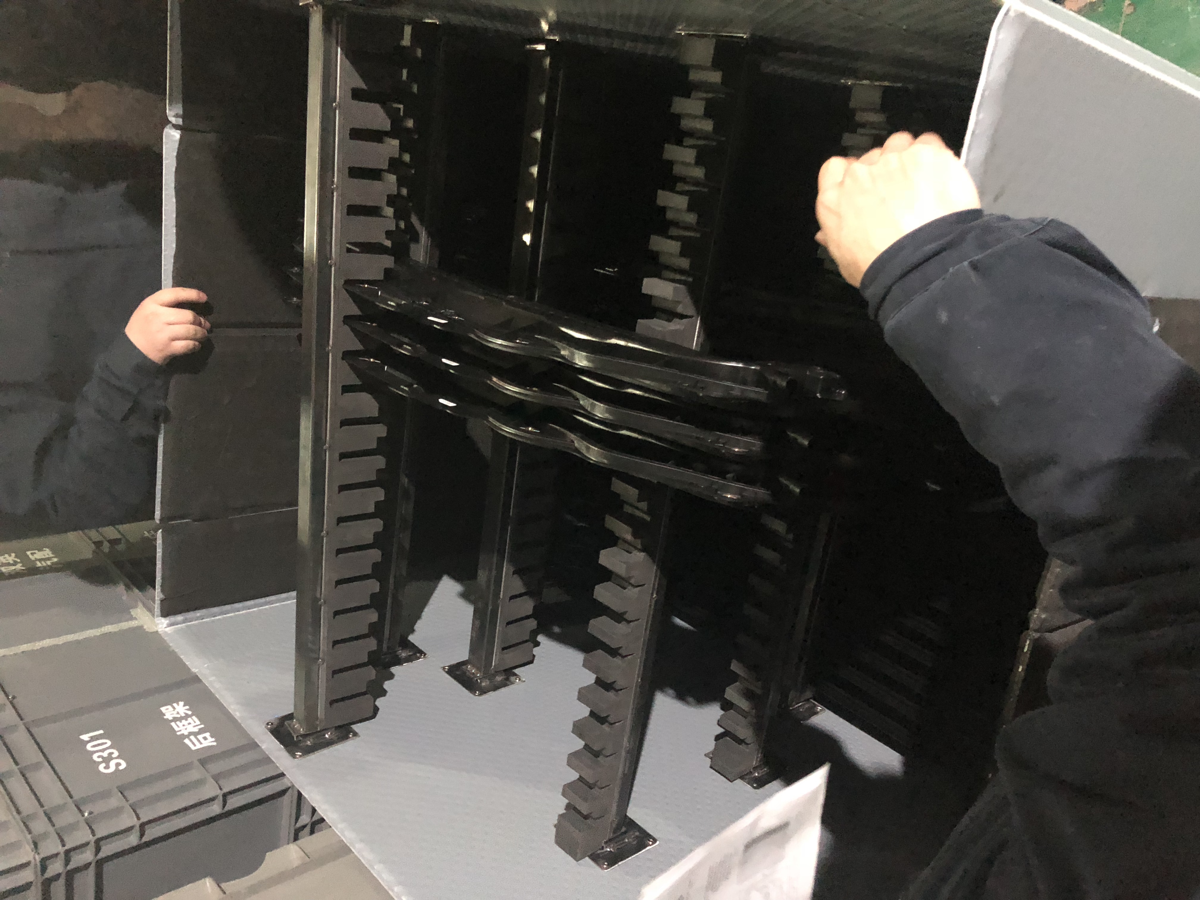 Отраслевая коробка с коммуникацией для электроники, розничной торговли и фармацевтических потребностей