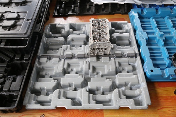 Flexilid Precision Crate - устойчивая к царапинам поверхность для медицинских устройств